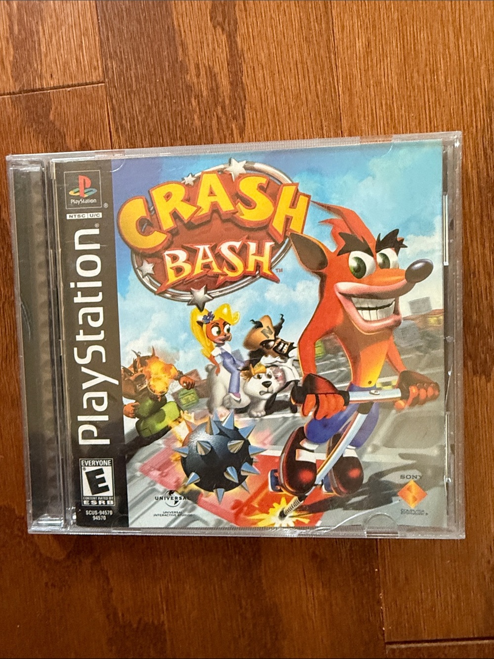 Crash Bash Sony PlayStation PS1 Game Complete with Manual